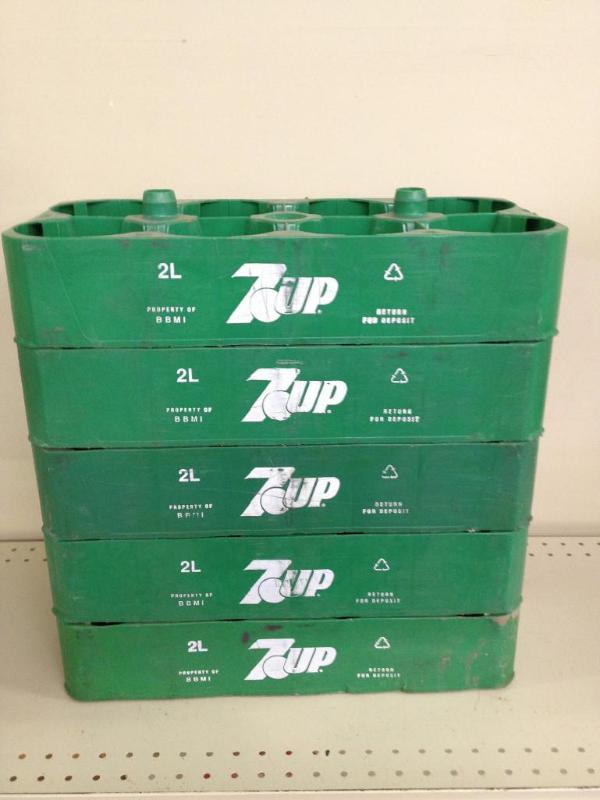 lot 38 image: 5 7up Crates