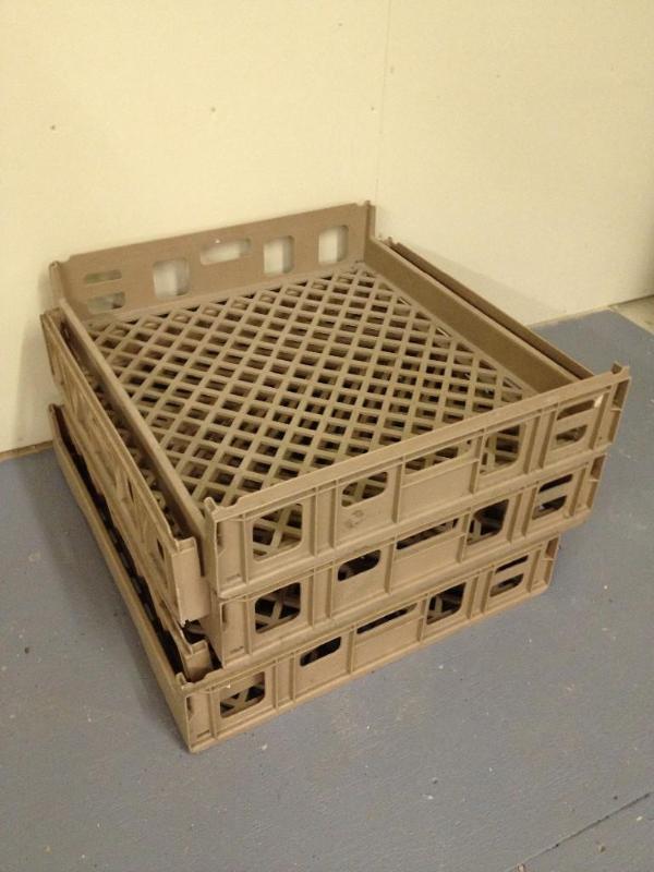 lot 45 image: 5 Bread Racks
