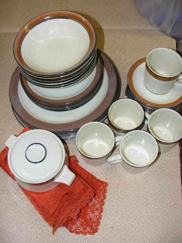 Set of Dishes, place settings for 5...