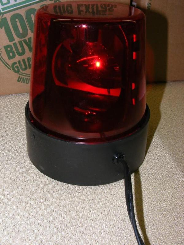Working Red Light, rotates &nbsp...