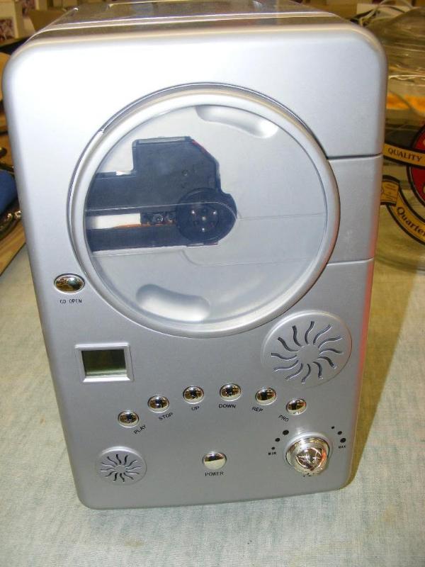 CD Player and CoolerWarmer all in ...
