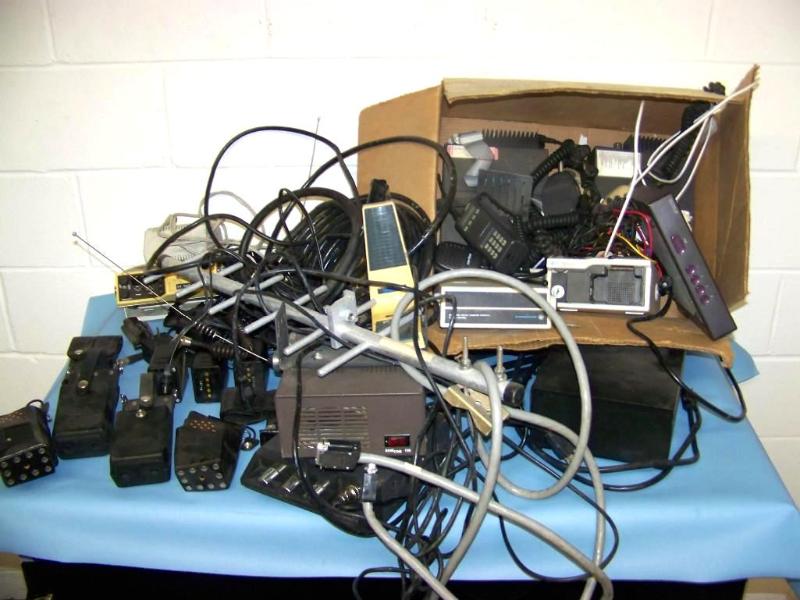lot 83 image: CB  Walkie Talkie  Wireless Radio lot