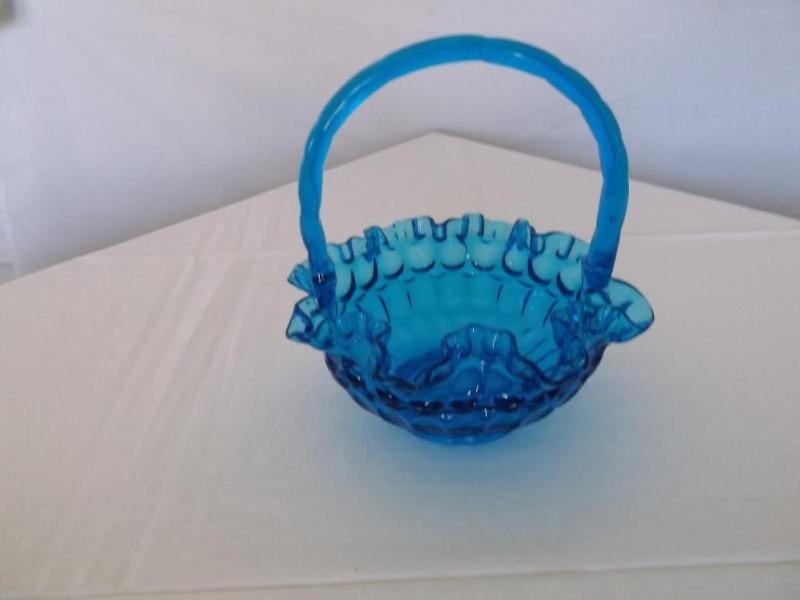 Beautiful blue Fenton basket 7&quot...