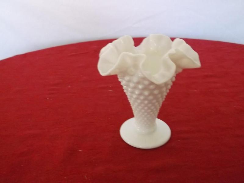Beautiful white hobnail footed vase...