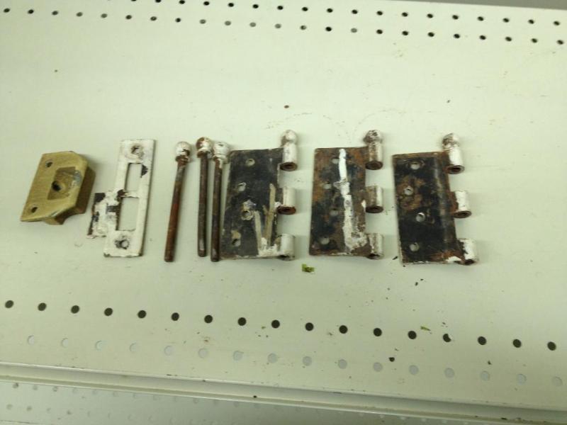 Old Hinges, complete set for one do...