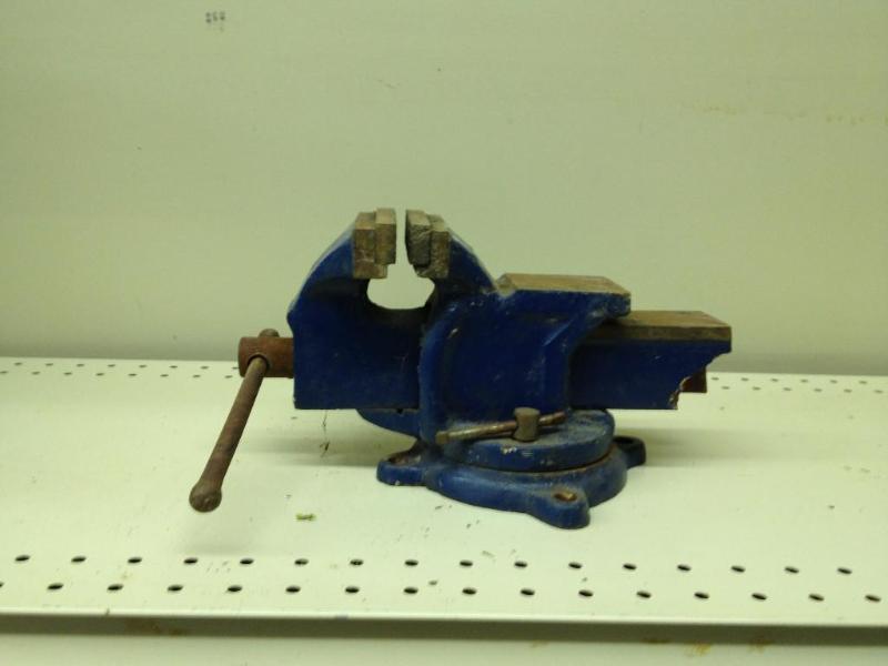Bench Vise