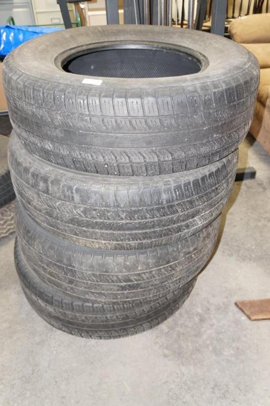 lot 54 image: Set of 4 Prodigy Tires, Size R26570 R17