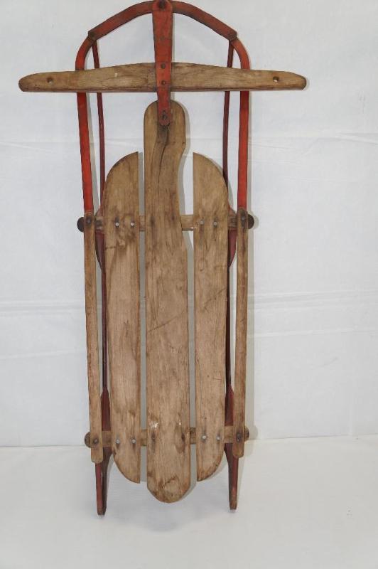 lot 69 image: Vintage Runner Sled