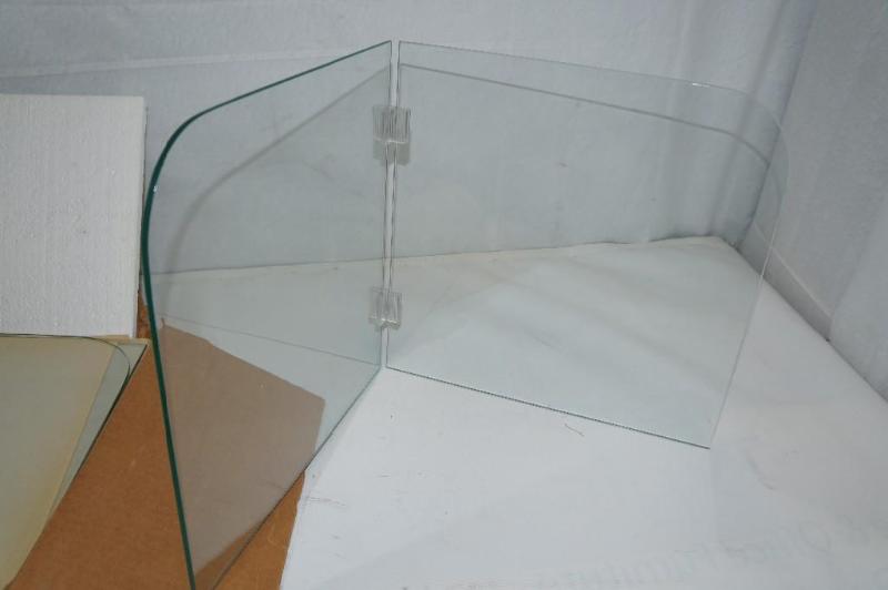 lot 92 image: Glass Shelf Display