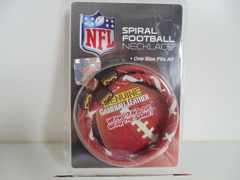 lot 1 image: Pittsburgh Steelers Sprial Football Necklace