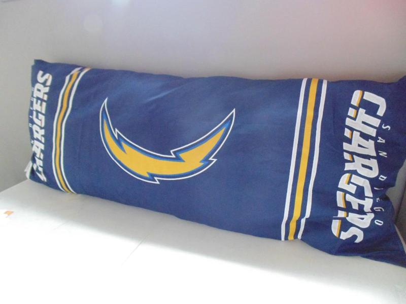 lot 14 image: San Diego Chargers Body Pillow
