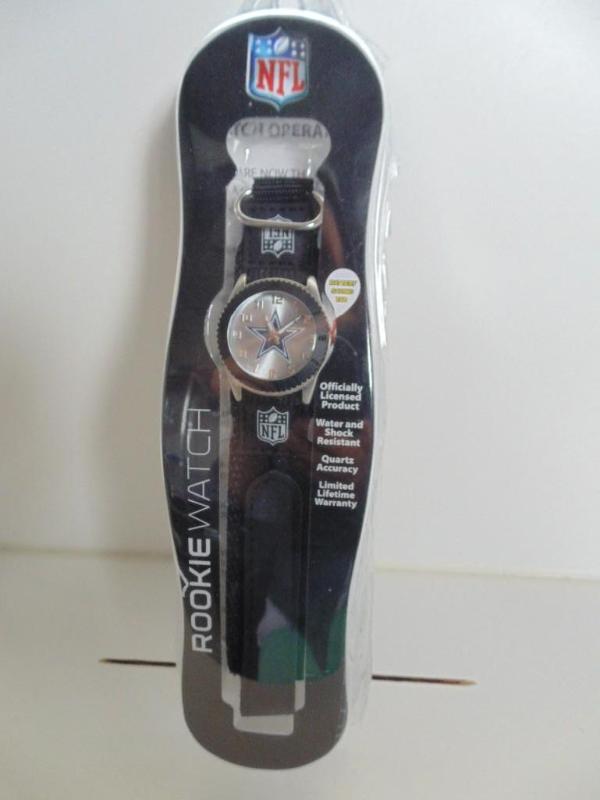 lot 2 image: Dallas Cowboys Boys Rookie Watch