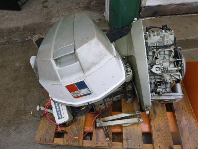 Evenrude Outboard Motor 85 HP with ...