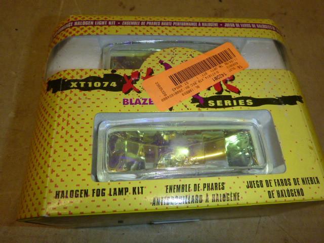 2 Xtreme Halogen Fog Light Kits XT1...