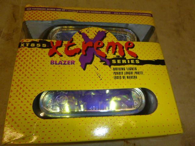 2 Xtreme Halogen Fog Light Kit XT85...