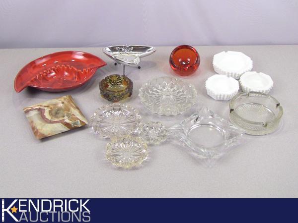 Lot of Vintage Collectable Ash Trays