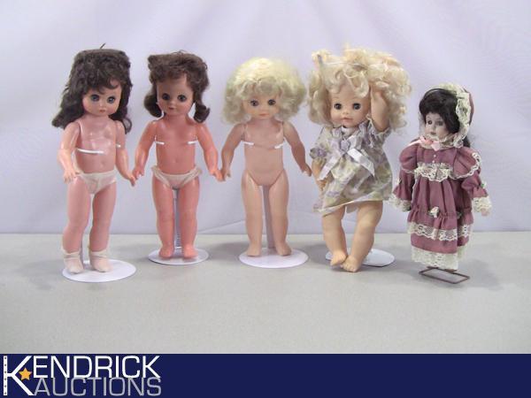 Lot of 5 Vintage Plastic Dolls