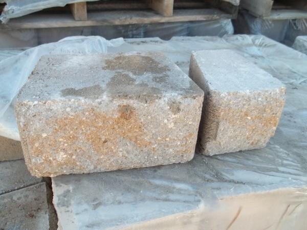 TAN  GRAY FREE STANDING RETAINING ...