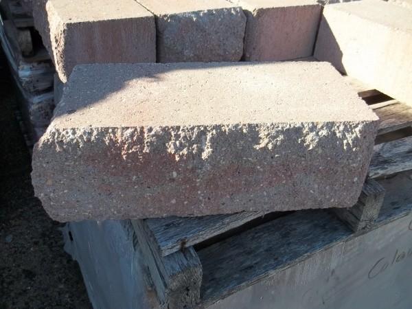 FREE STANDING WALL COLUMN BLOCK RED...
