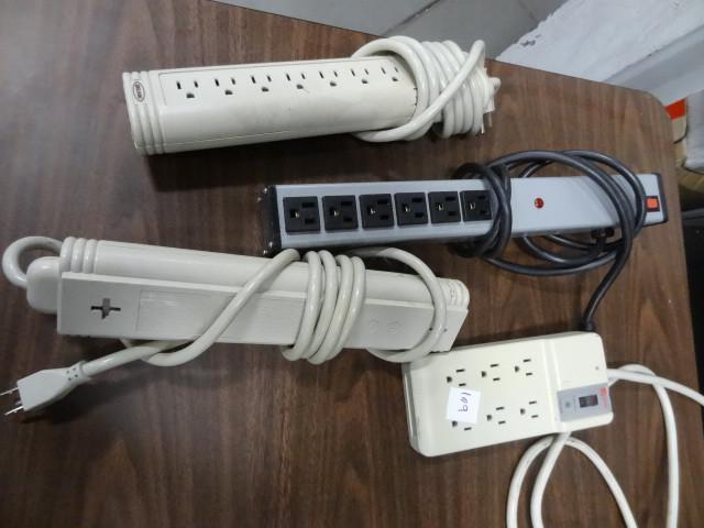 lot 109 image: 4 outlet strips...