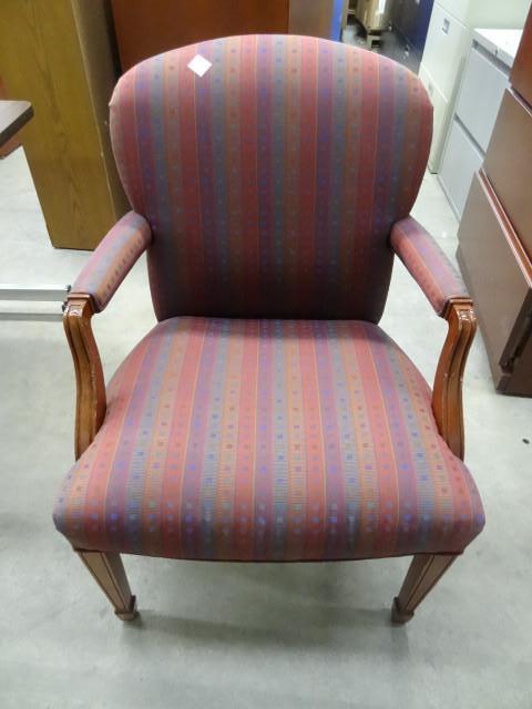 lot 154 image: Wood framed cushioned chair....