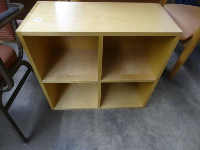 lot 162 image: Wood book shelf. 26 x 12 x 24...