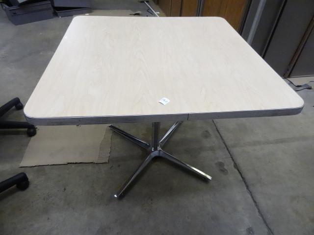 lot 180 image: 36 x 36 table with metal base...