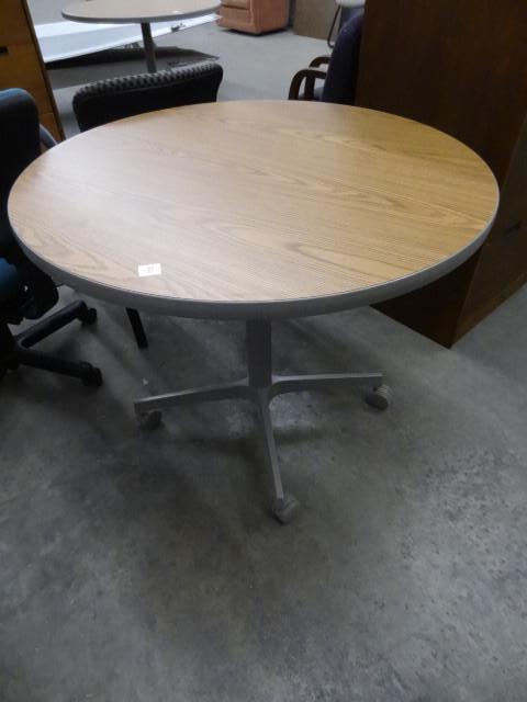 lot 222 image: 36" round table on wheels...