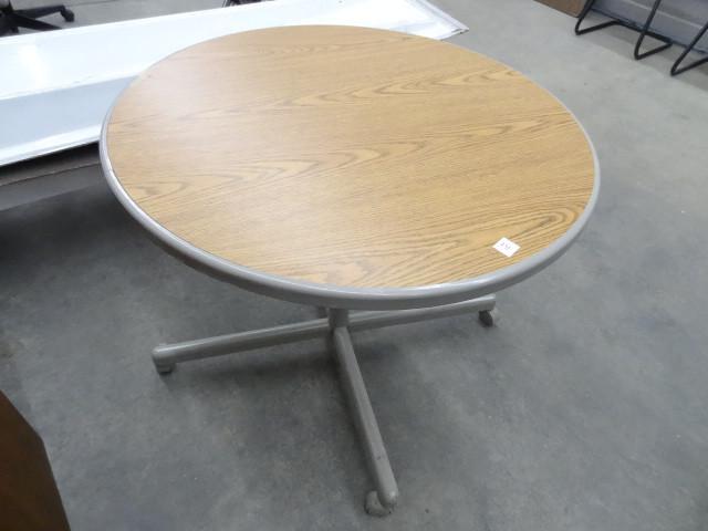 lot 231 image: 36" round table on wheels...