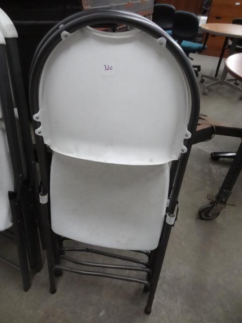 lot 320 image: 2 folding chairs...