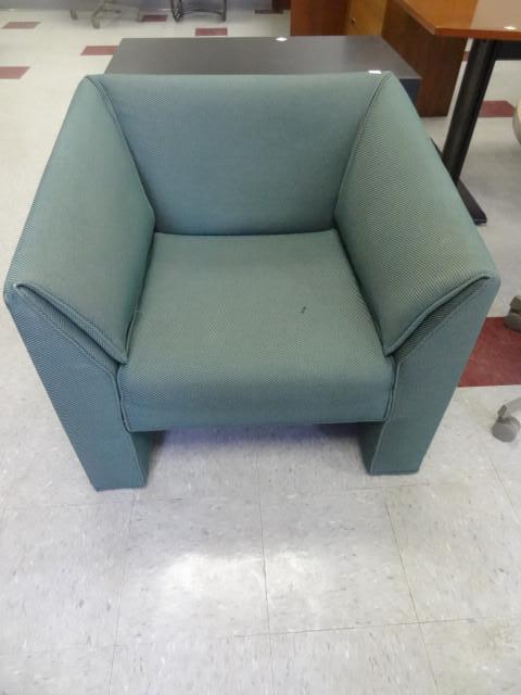 lot 46 image: Cushioned sofa waiting room chair...