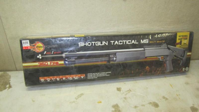 lot 17 image: Shotgun BB Gun...