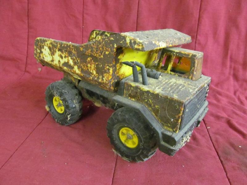Tonka Turbo Dump Truck 16 x 10 - Me...