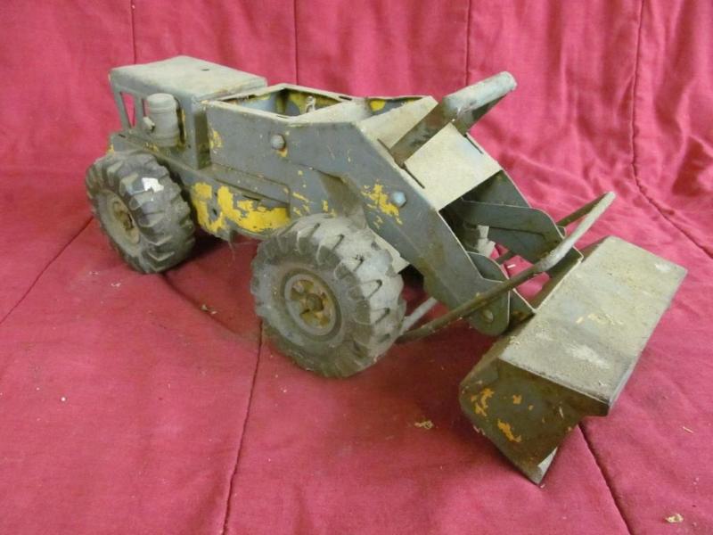 Tonka Dozer - 20 In Metal...