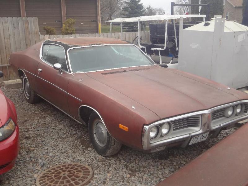 lot 1 image: 1972 Dodge Charger, Automatic Trans...