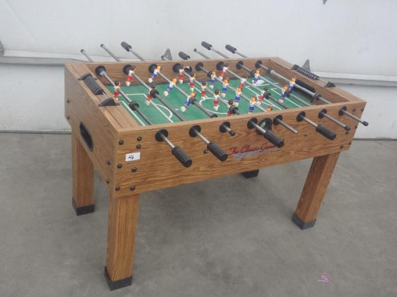 lot 46 image: The Classic Games Co. Foos-Ball Tab...
