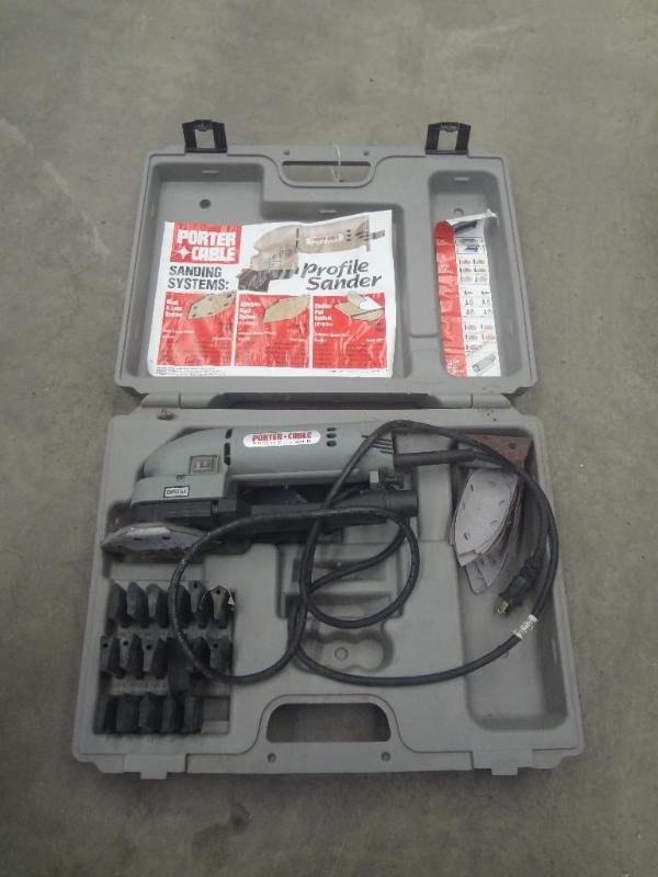 lot 84 image: Porter Cable Profile Sander Set...