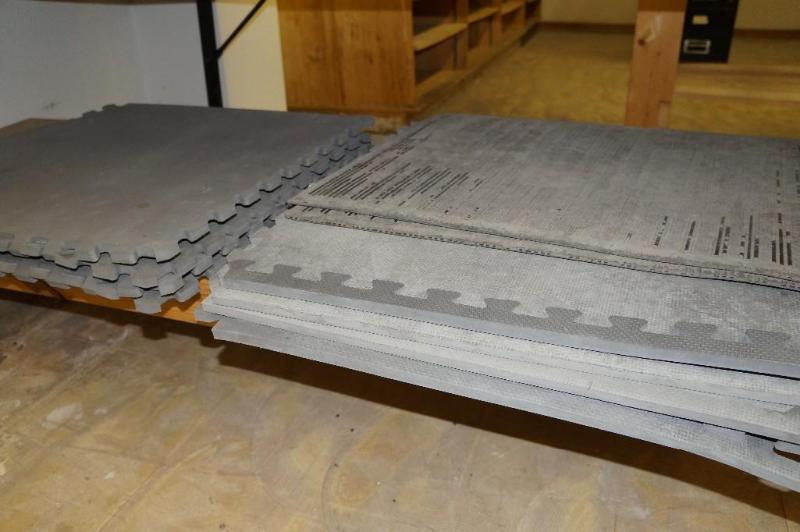 lot 27 image: Lot of 10 Floor Mats