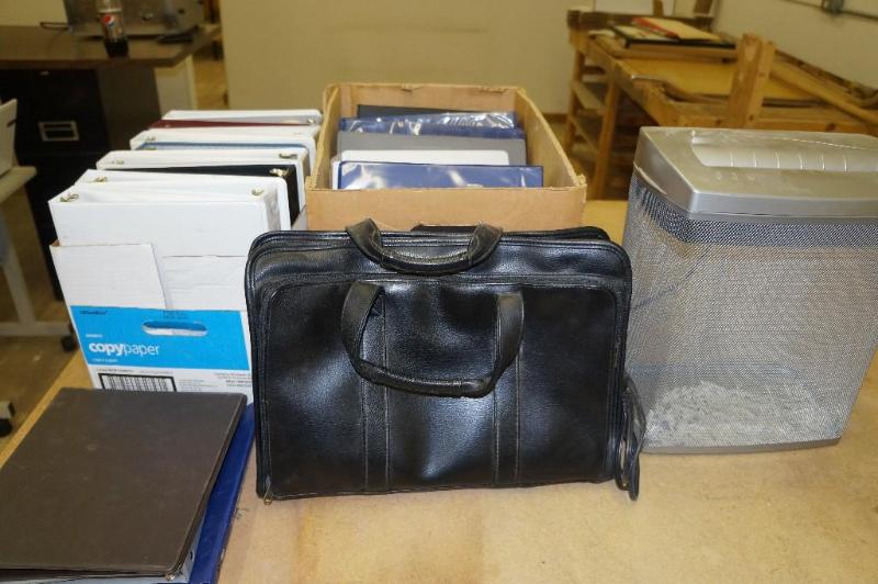 lot 45 image: Lot of Office Supplies