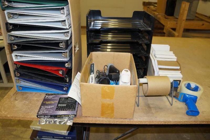 lot 46 image: Large Lot of Office Supplies