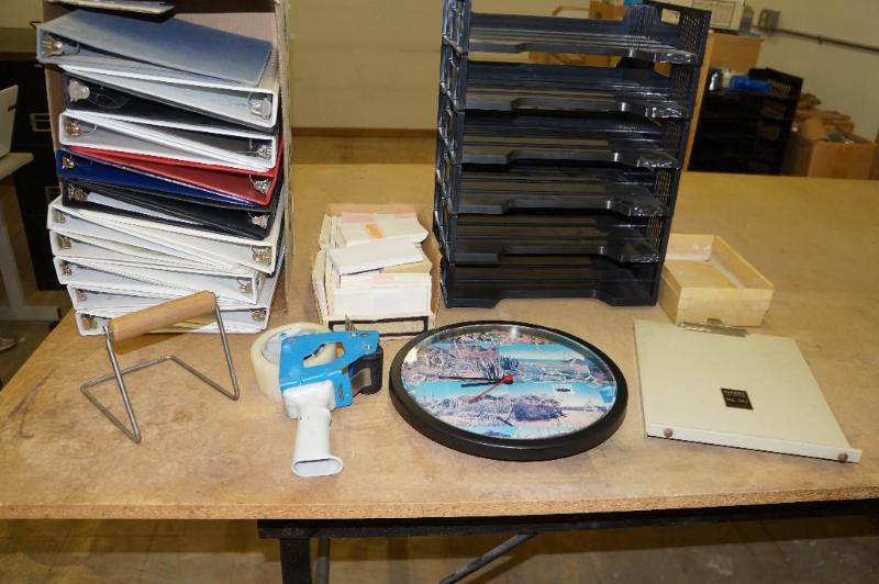 lot 50 image: Large Lot of Office Supplies