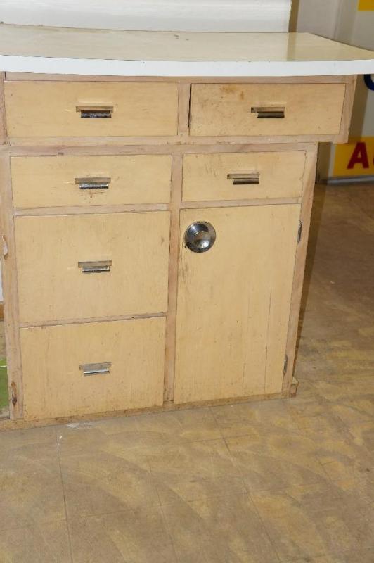 lot 61 image: Cabinet with Laminate Countertop