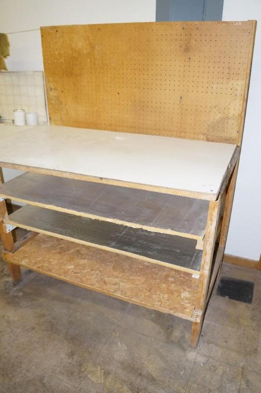 lot 65 image: Workbench