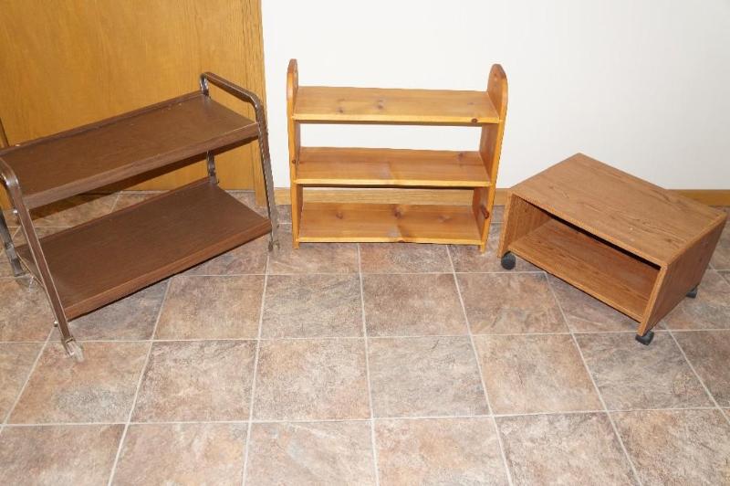 lot 7 image: Lot of 3 Stands  Shelves