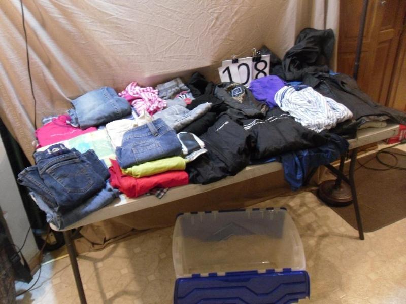 lot 108 image: Lot of Assorted Clothing in Tote. M...