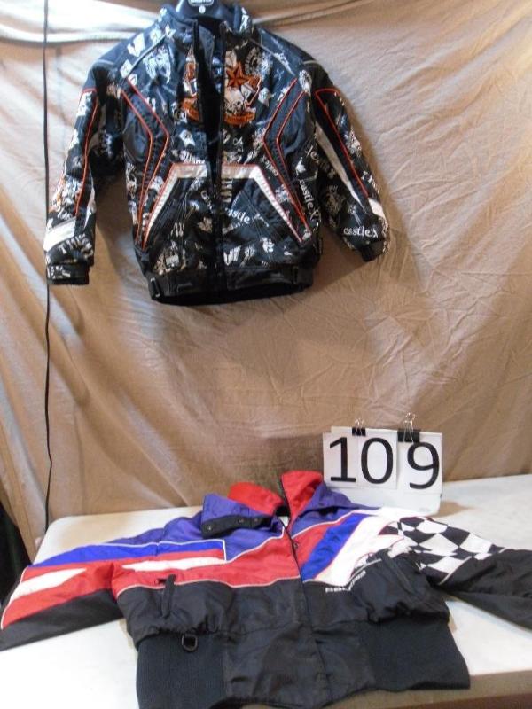 lot 109 image: Youth Medium Castle X Racing Jacket...