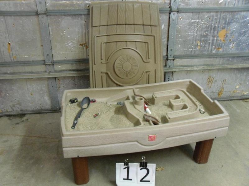 lot 12 image: Step 2 Sandbox  sensory table. Com...