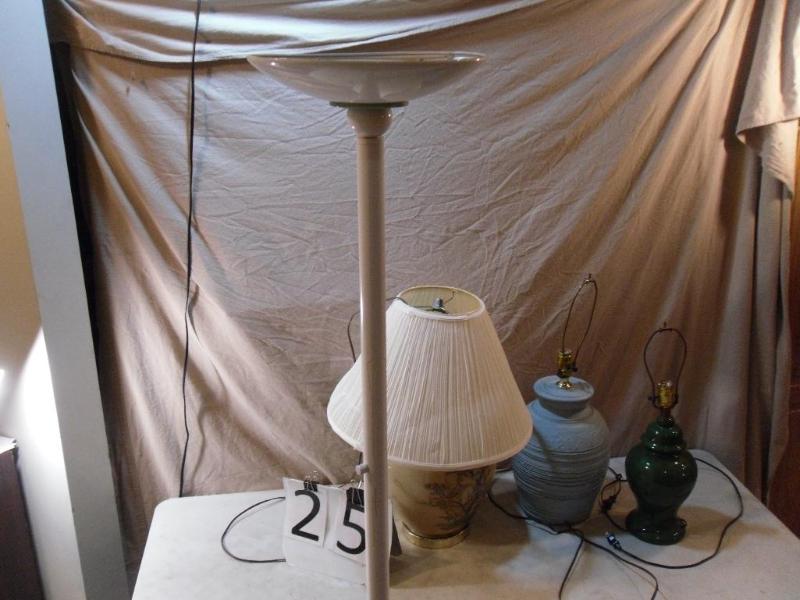 lot 25 image: Lot of 4 Assorted Lamps. 3 Table La...