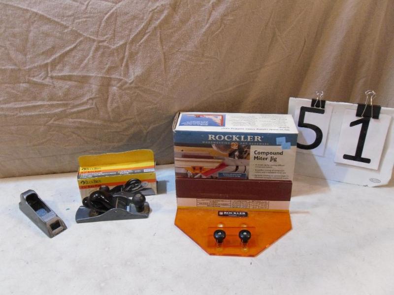 lot 51 image: Rockler Compound Miter Jig, Buck Br...