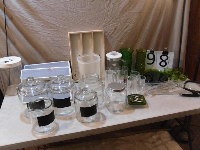 lot 98 image: Vintage Green Glass Set, Kitchen Ut...